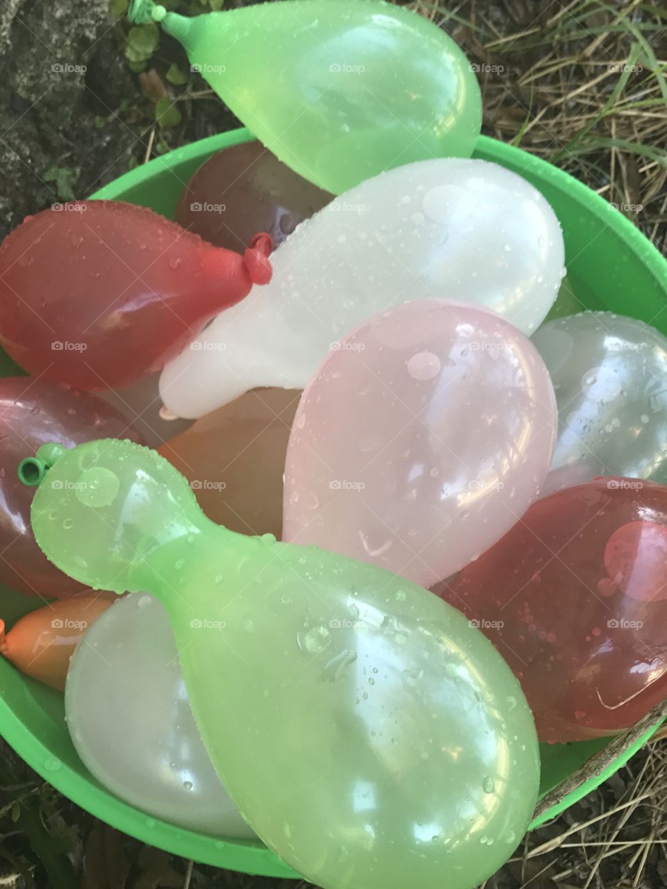 Water balloons 