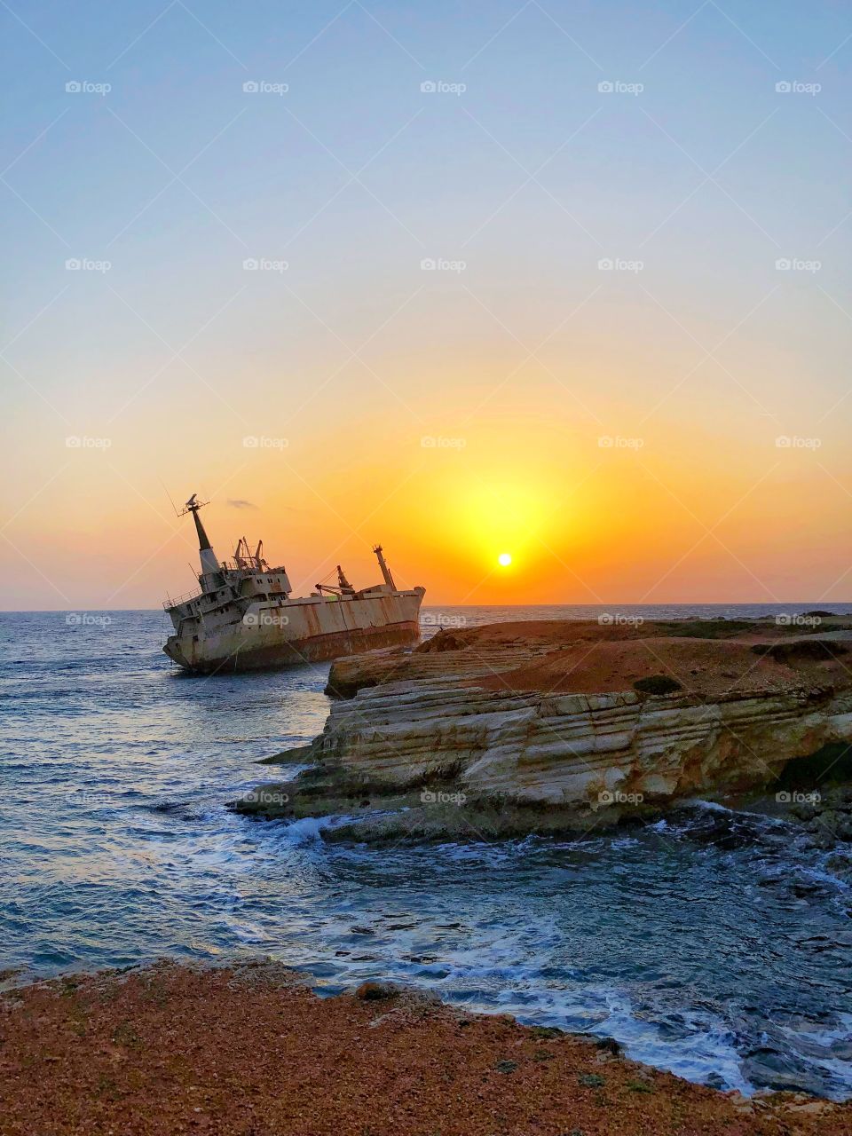 aground ship