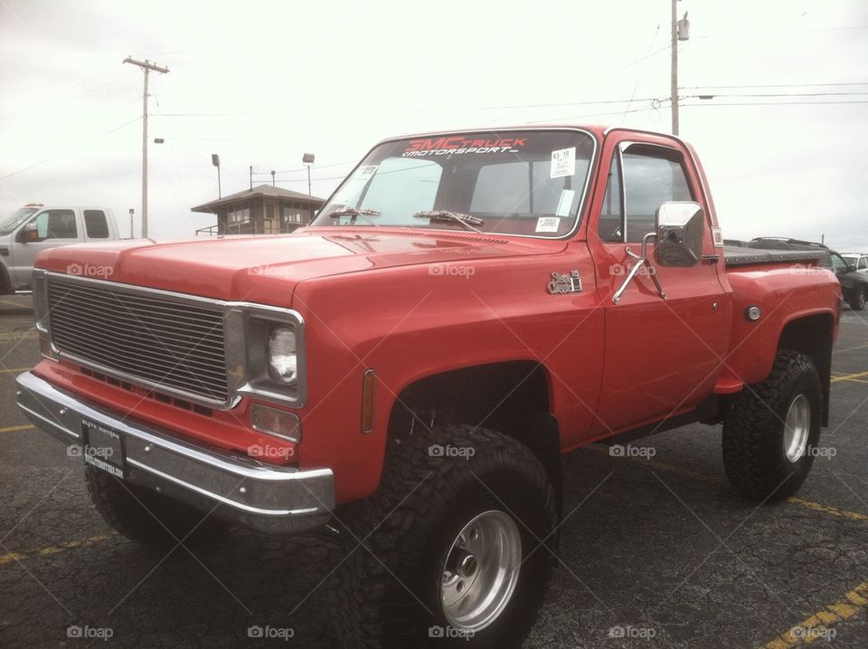 Lifted '77 Chevy Pickup