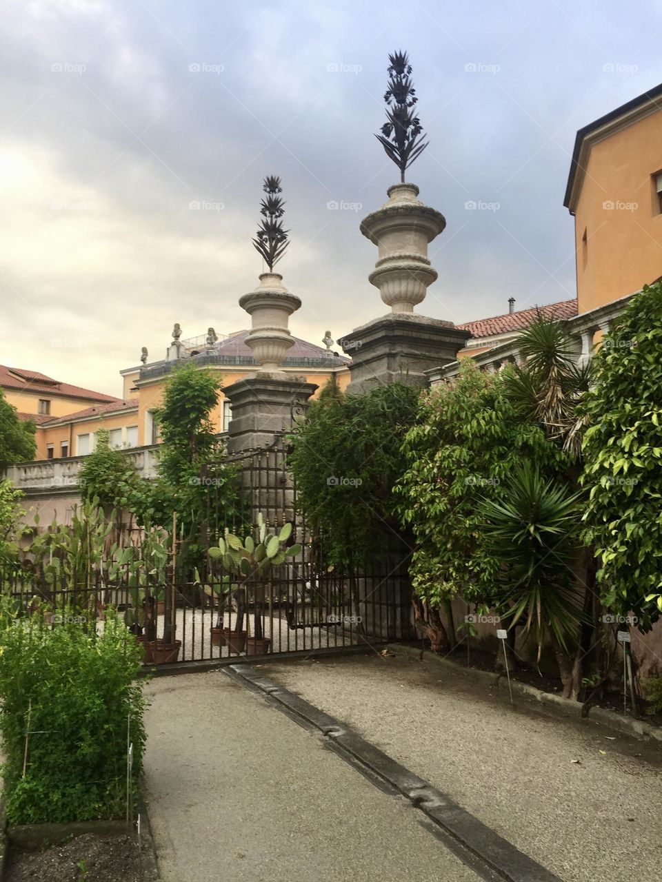 One of Padova’s botanic garden access door 