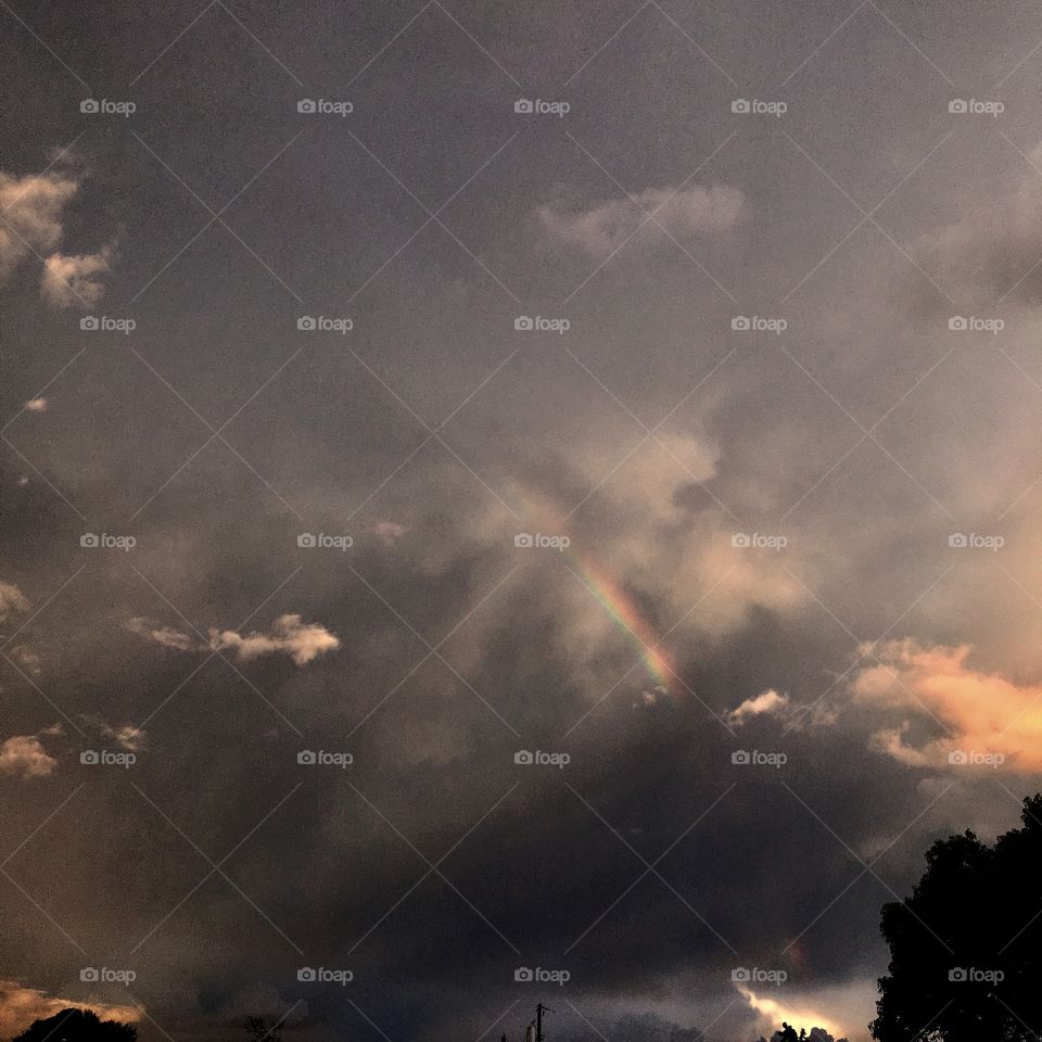 Peeking through the clouds 