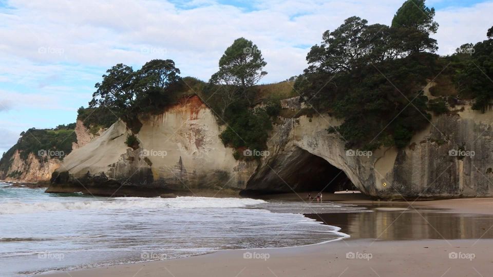 Cathedral cove - New Zealand 2018