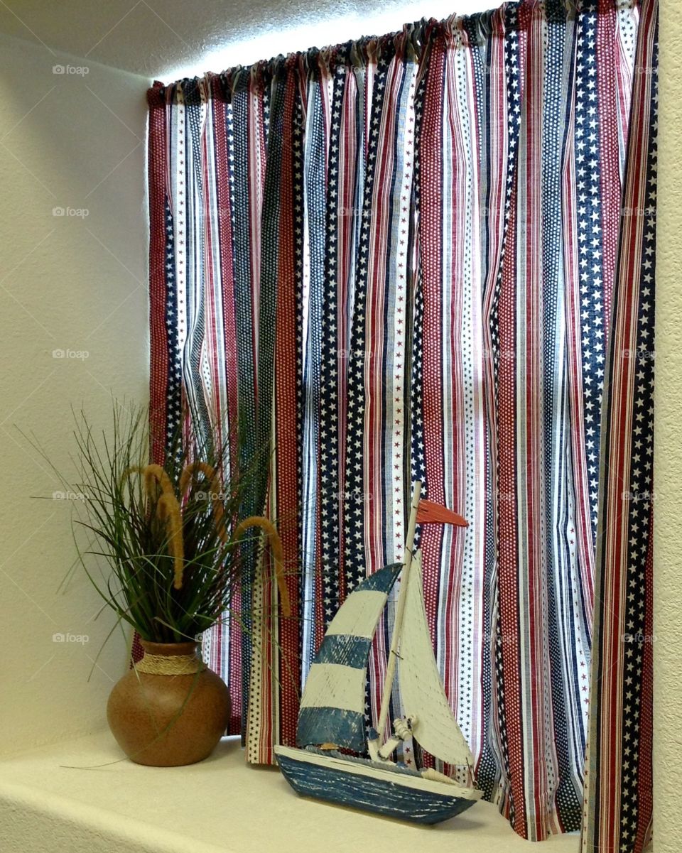 Patriotic curtains 