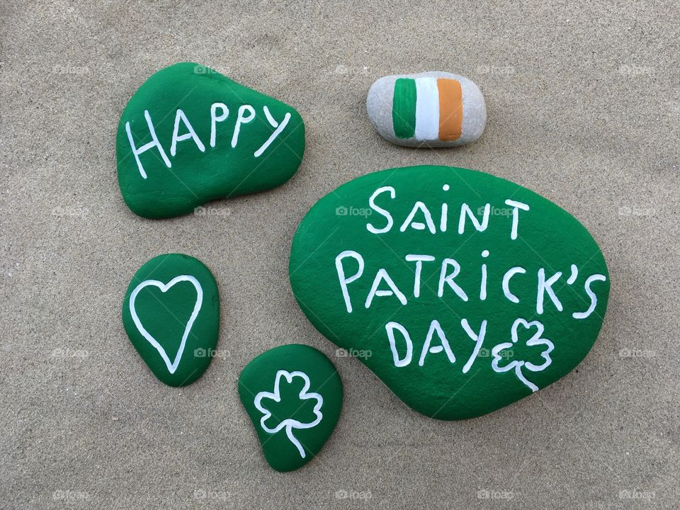 Happy Saint Patrick's Day, irish fest on stones 