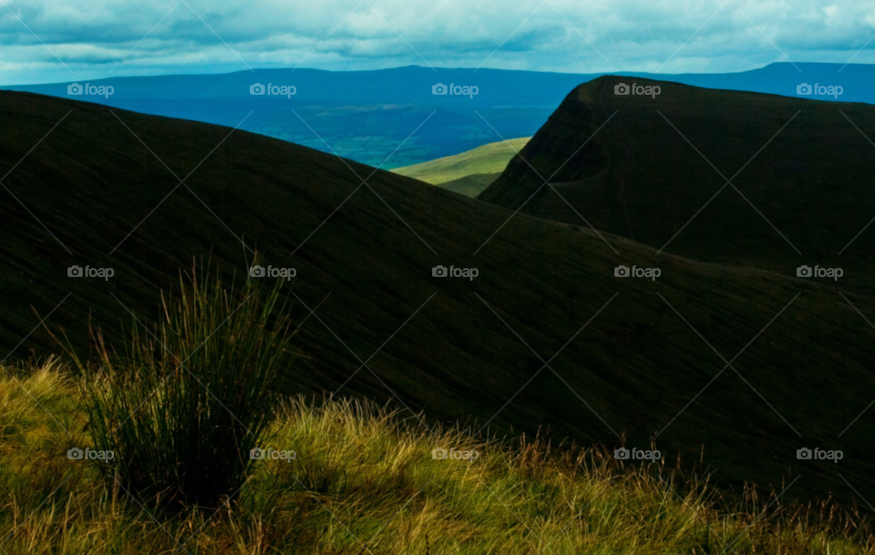 wales sky green light by bradman
