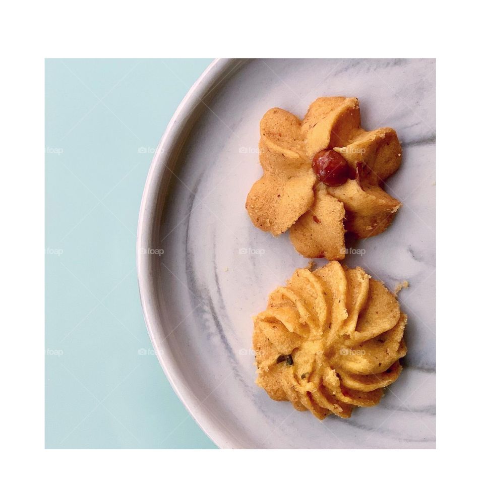 Nasi lemak and Singapore Laksa savoury cookies 