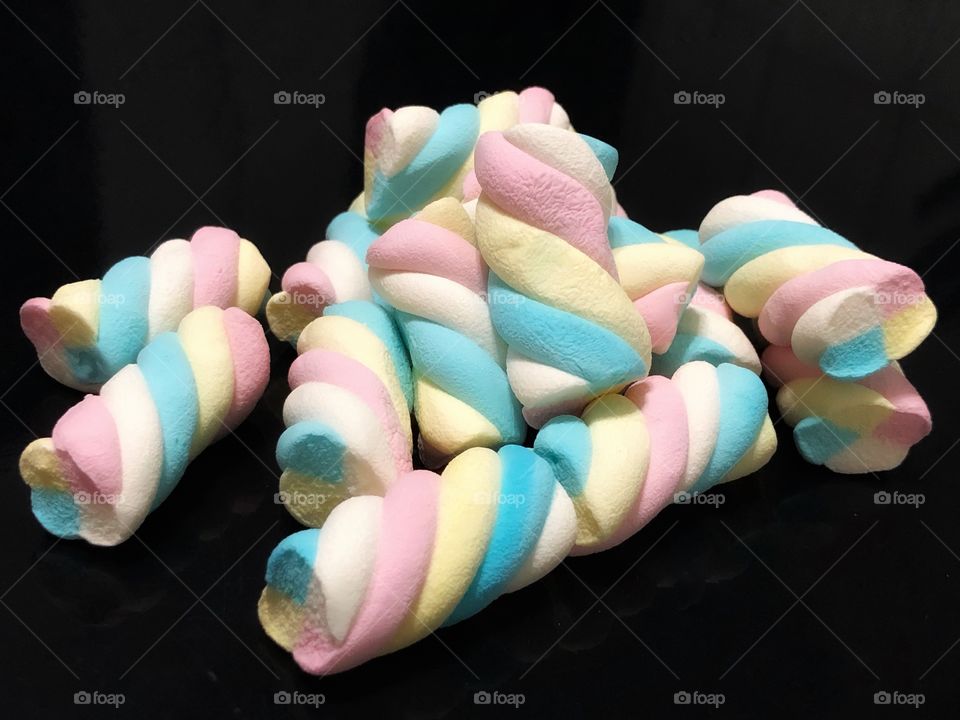 Who doesn’t like Marshmallows? These colored ones are beautiful too, besides delicious!!!