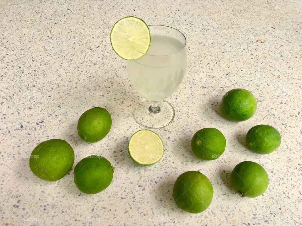 lemonade with fresh slice