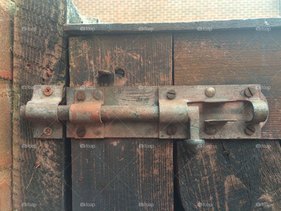 Garden gate bolt 