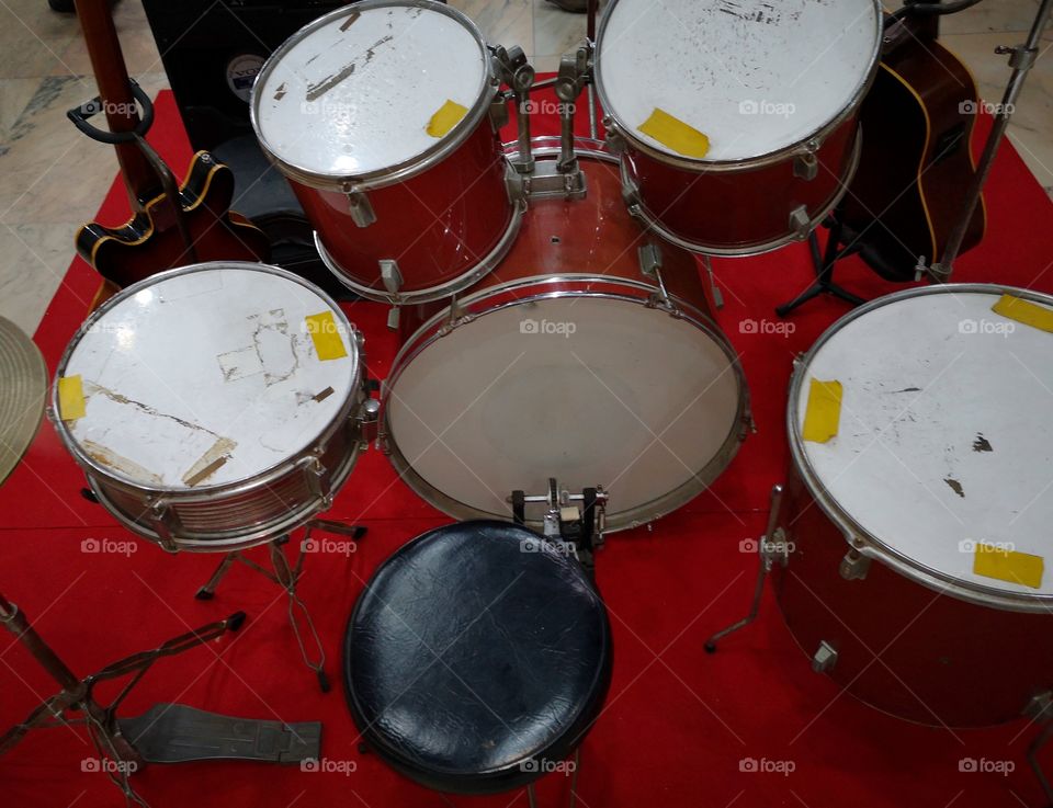 Vintage music instruments