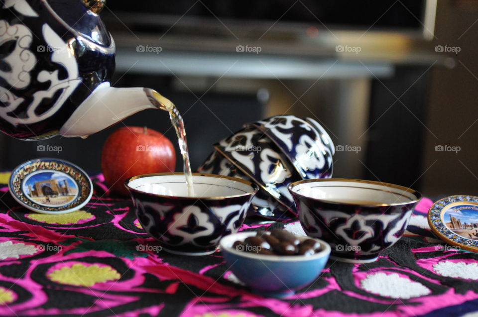 Uzbek tea time