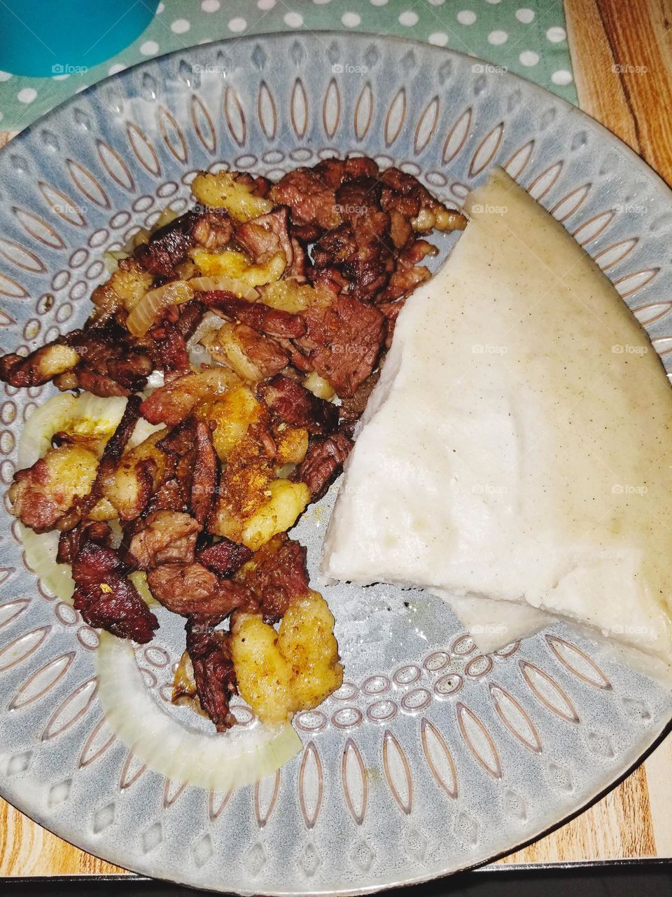 Yaaaay , Kapana beef meat, well know grilled meat , loved by every one on their first try, believe me you will love it. You will leak your fingers 70 times. Served with traditional Millet or maize meal soft porridge 