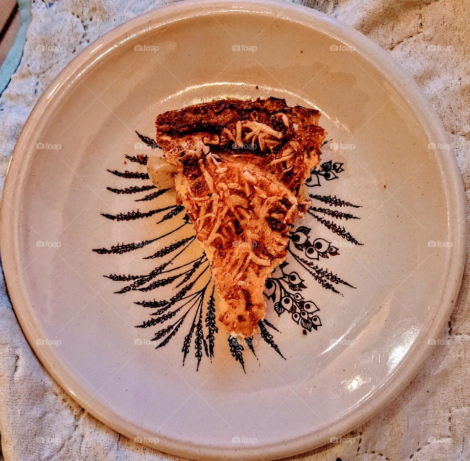 pizza in the plate
