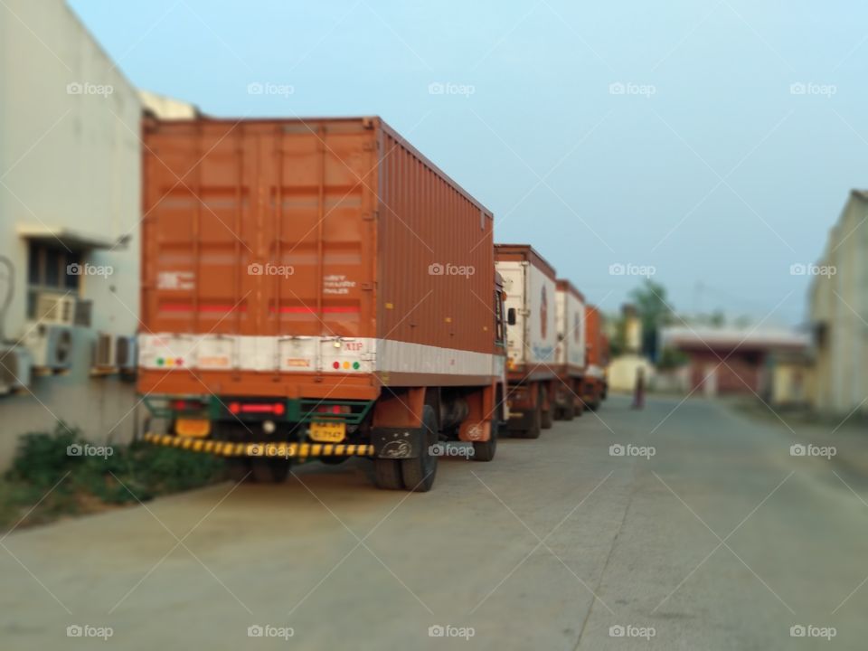 container vehicle image