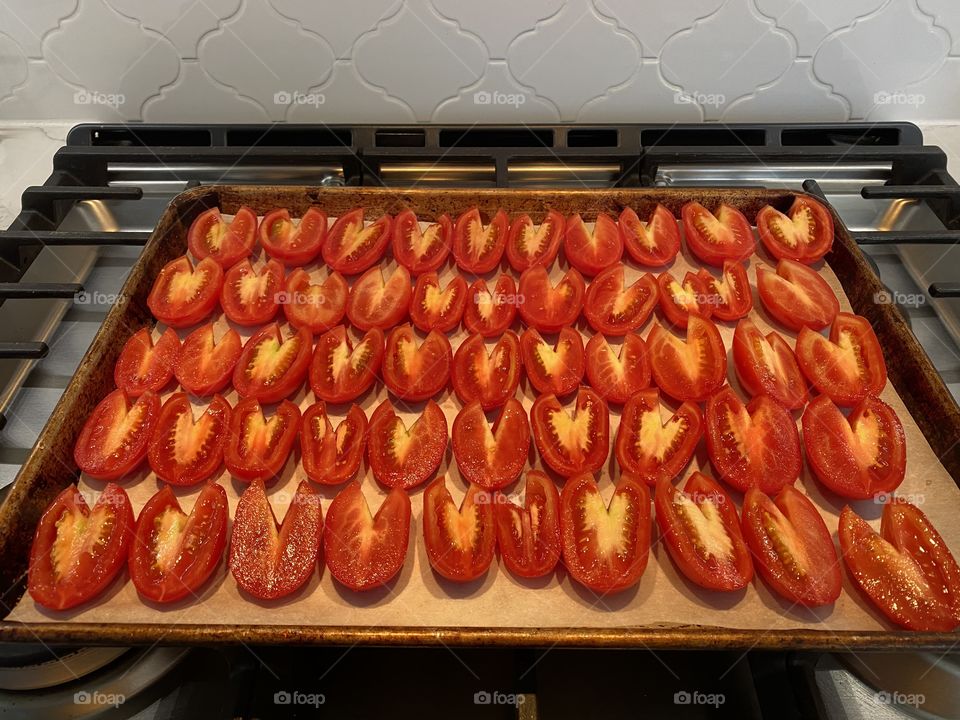 Roasting tomatoes. 