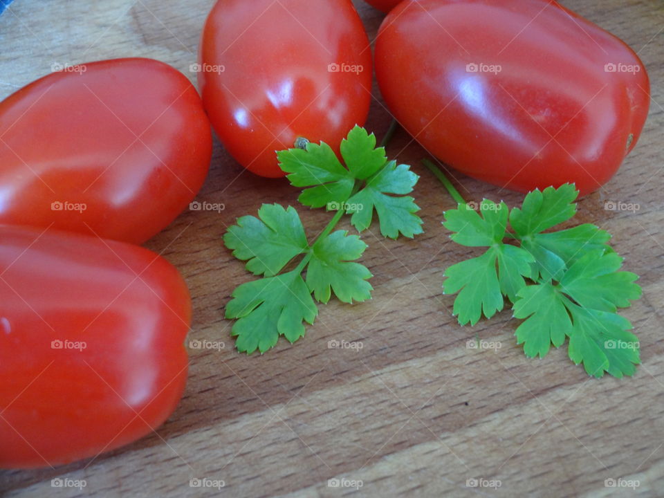 tomatoes. vitamines