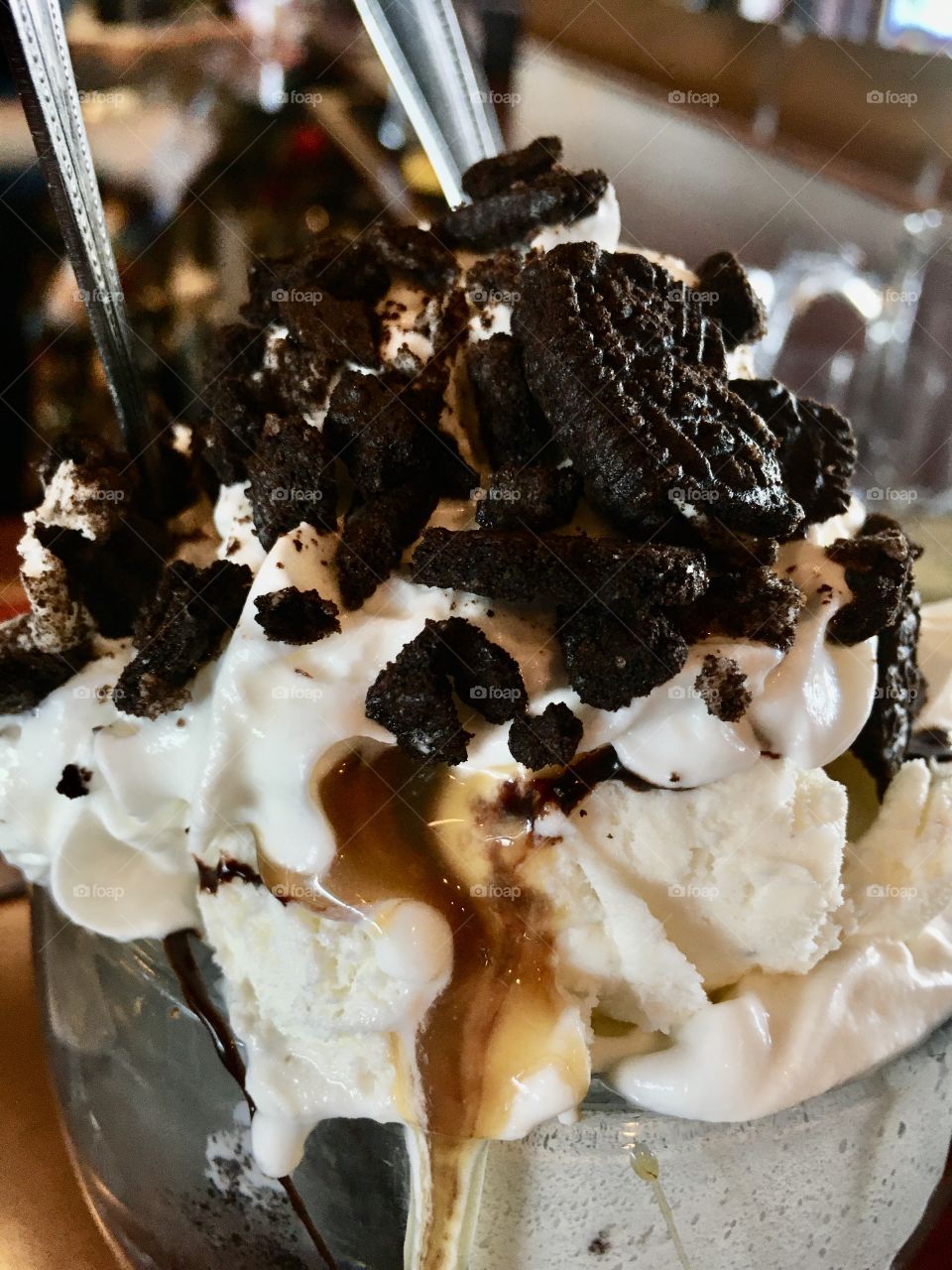 Tall cake sundae at Ruby Tuesdays