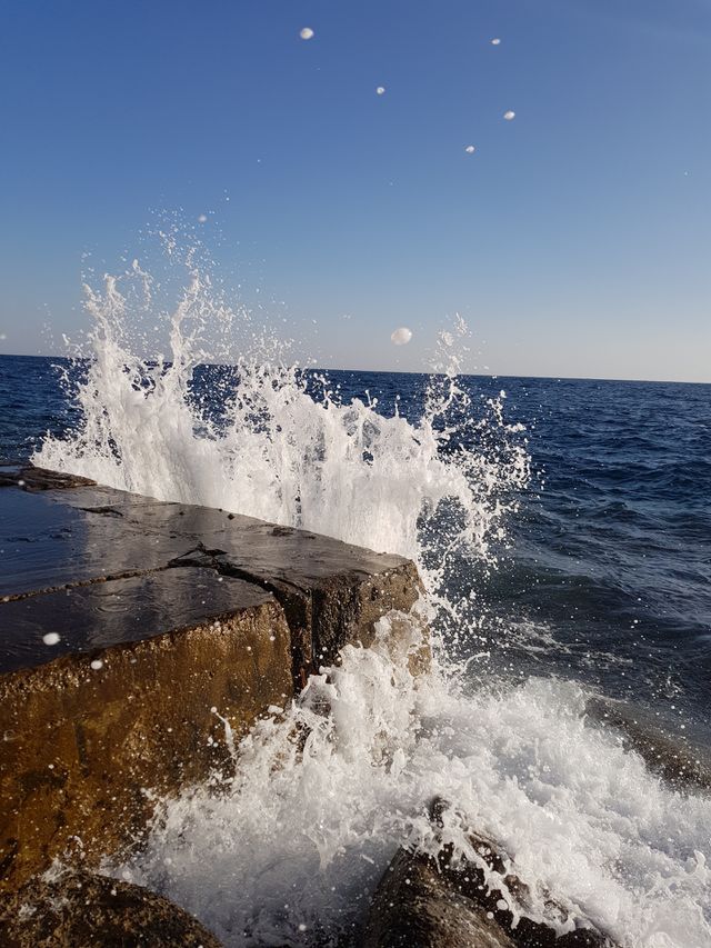 شاطئ نيوم