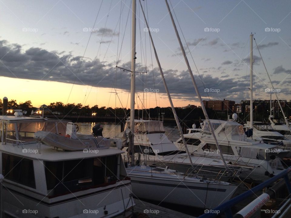 ocean sky sunset water by ali.wisch