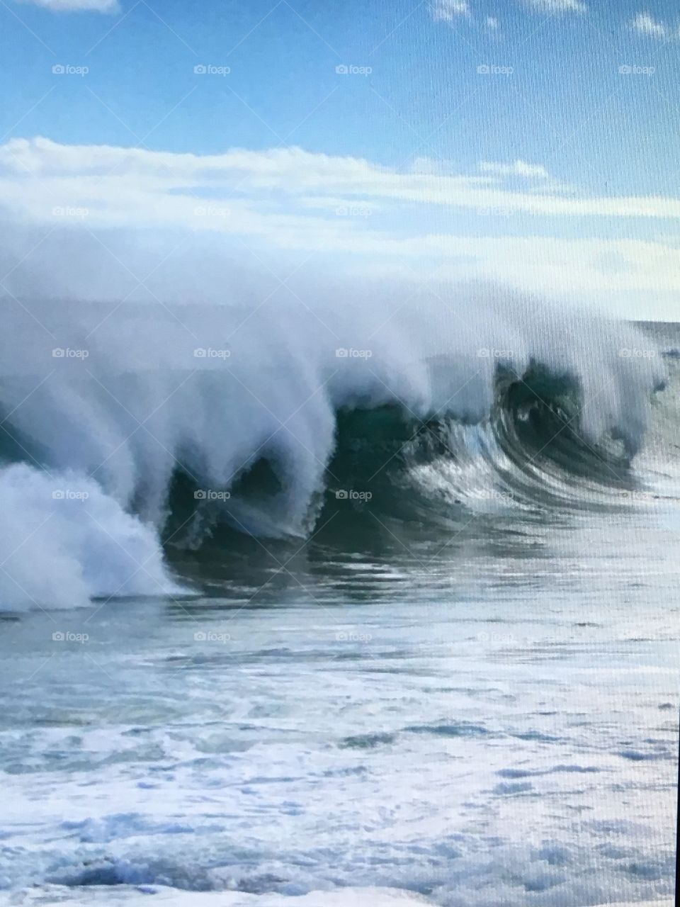 A cool wave—Kauai, Hawaii 
