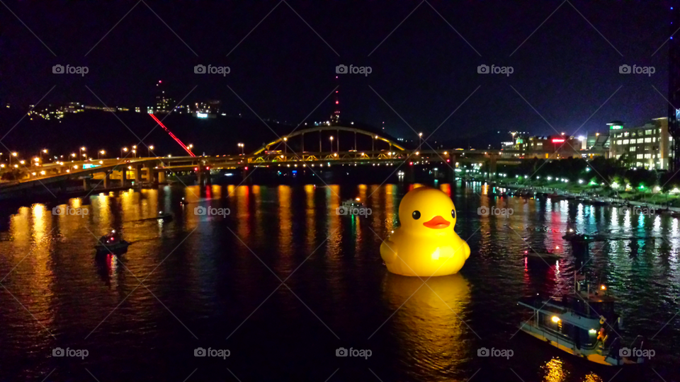 Rubber Ducky. Florentijn Hofman's "The Rubber Duck" visits Pittsburgh, PA