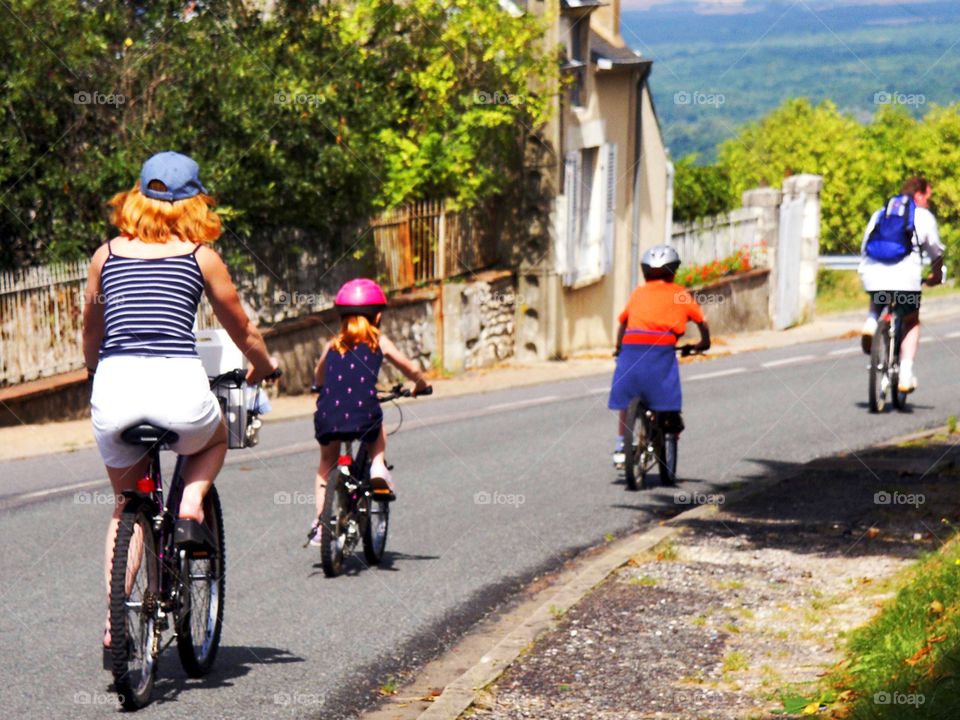 Cycling. Cyclists