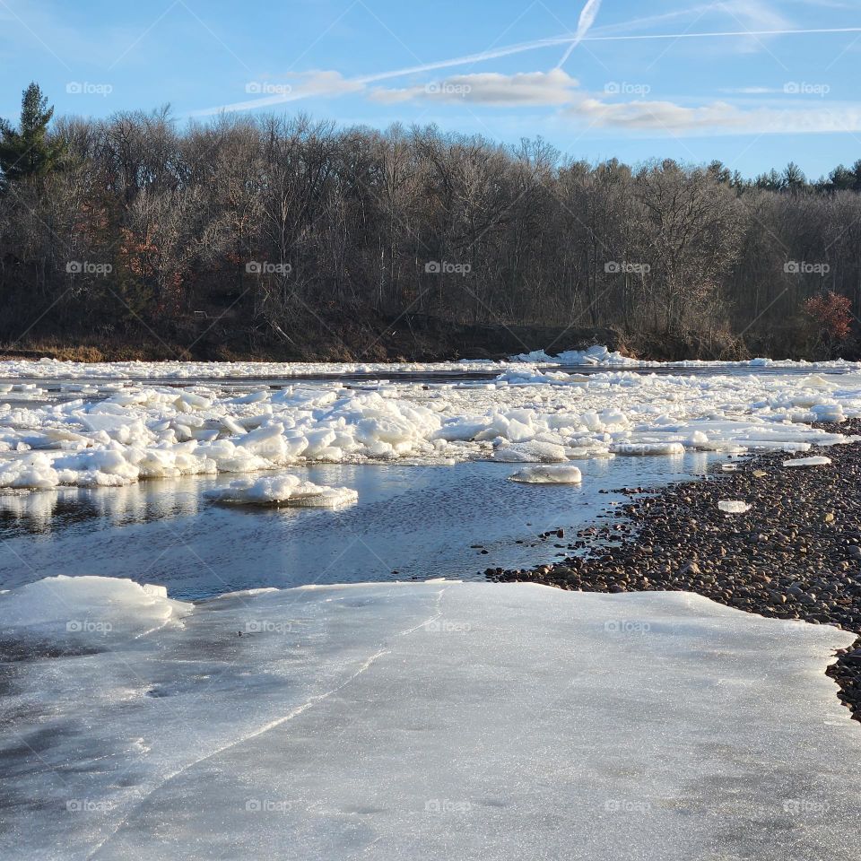 river ice flows