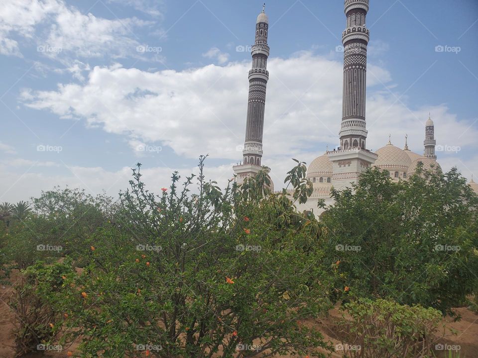 Glory be to God, the magnificent and picturesque view and the natural green trees are a view that is nothing more wonderful than it