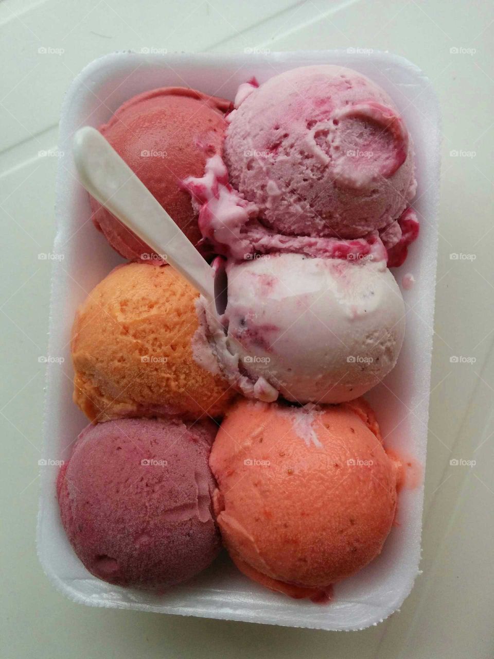 Pink icecream scoops