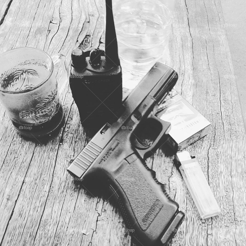 kopi and gun