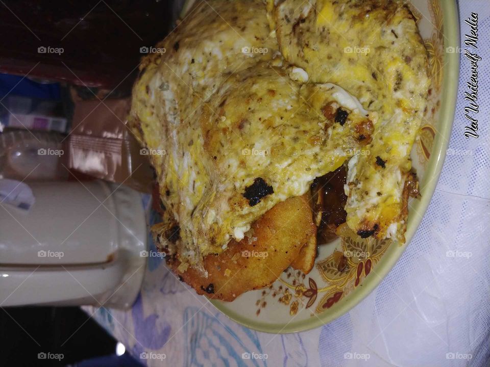 Breakfast cook experience eggs apples and prune smoothy