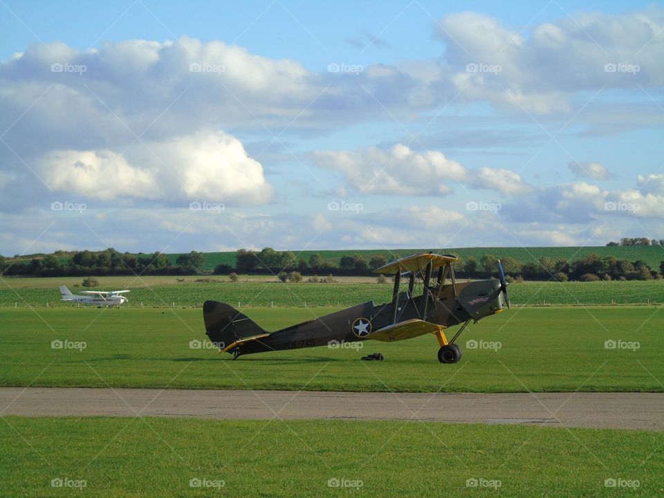 De Havilland DH.82A Tiger Moth, aircraft, beautiful landscape, UK