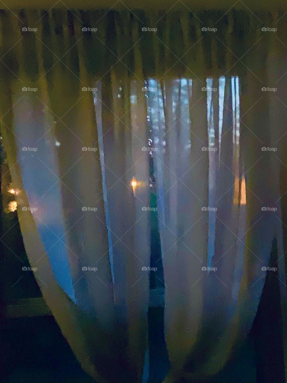 Curtain 1