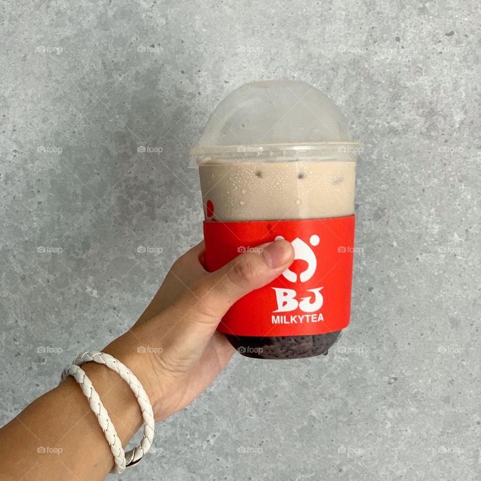 Earl grey milk tea with glutinous rice