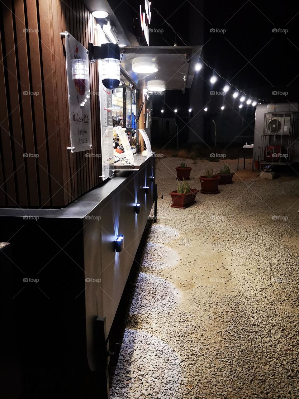 Food truck appearance, lights and presentation of meals is one of the arts of marketing