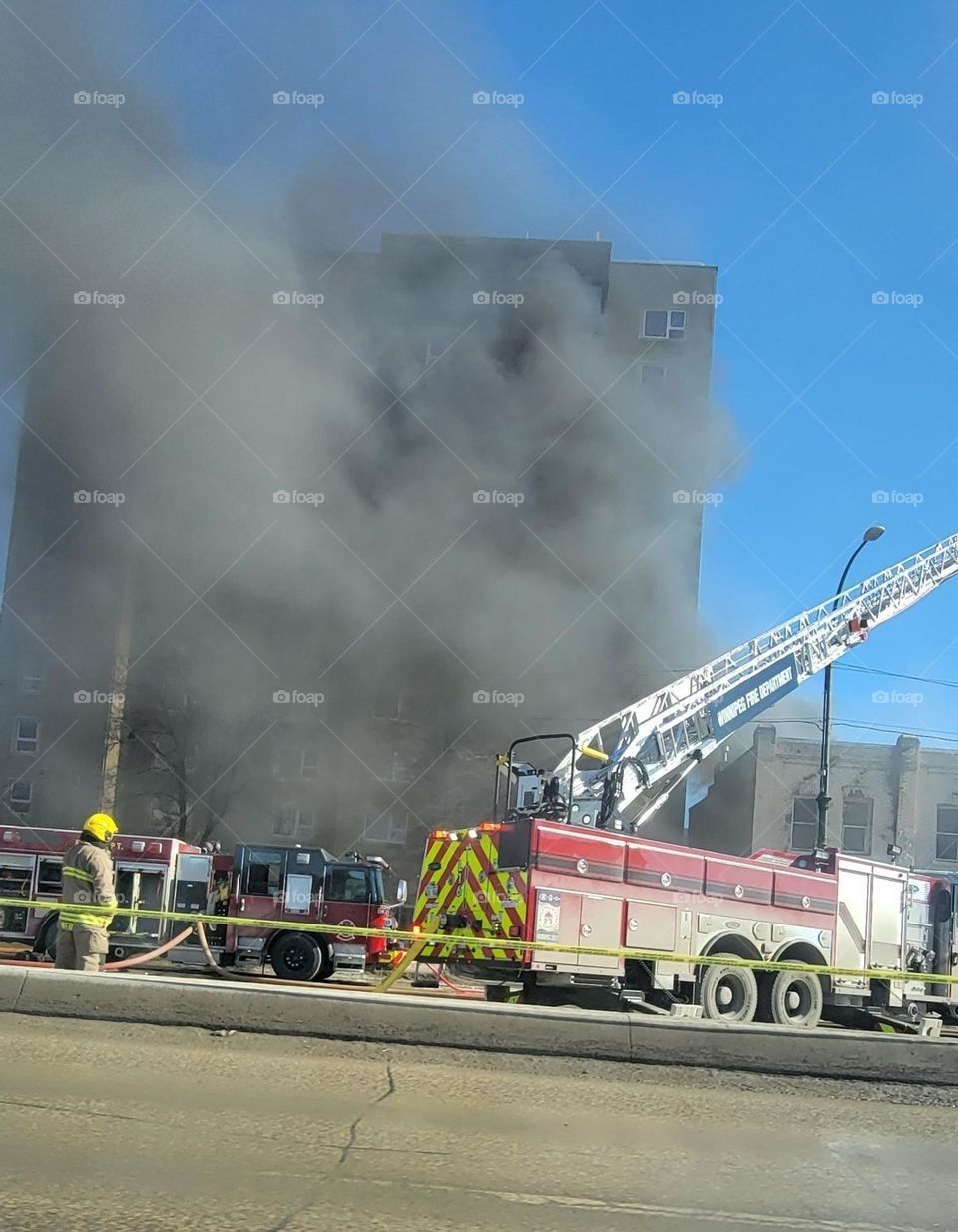 Apartment fire manitoba