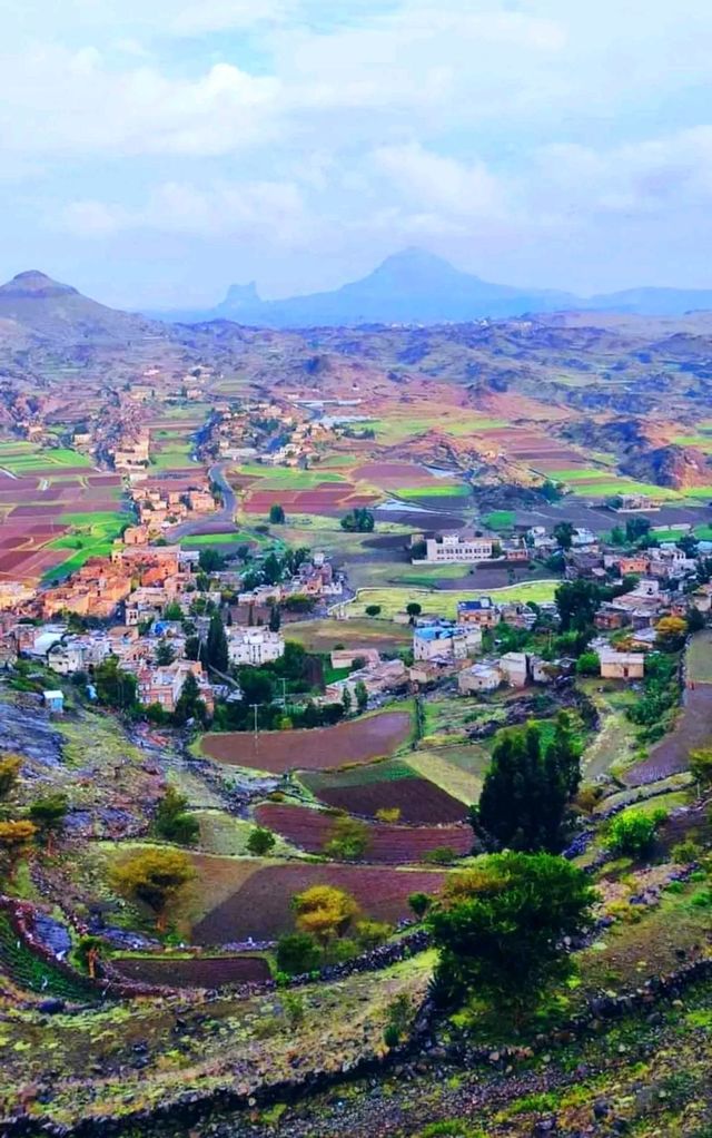 Glory be to God, the natural landscape is amazing