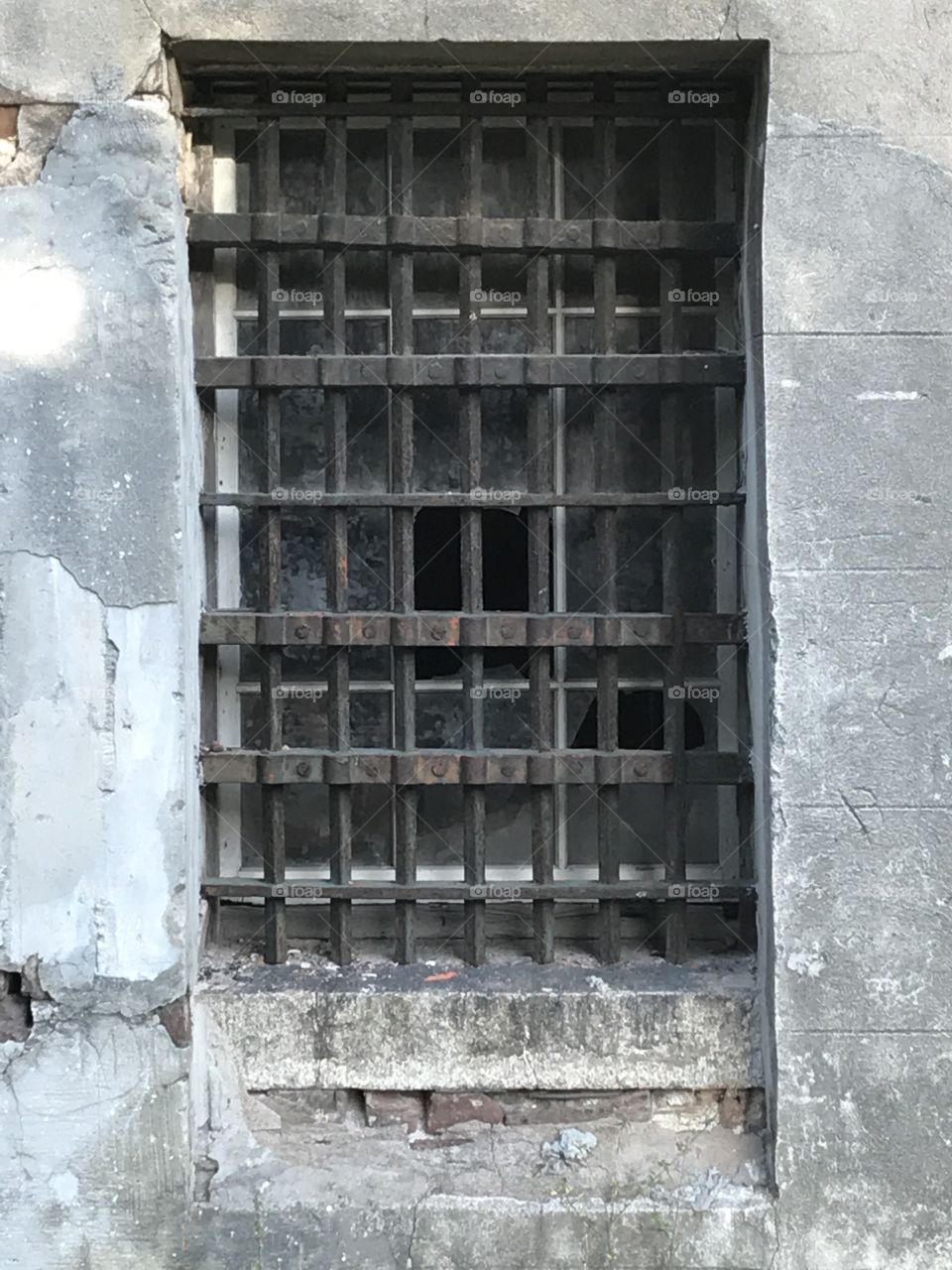 Prison 