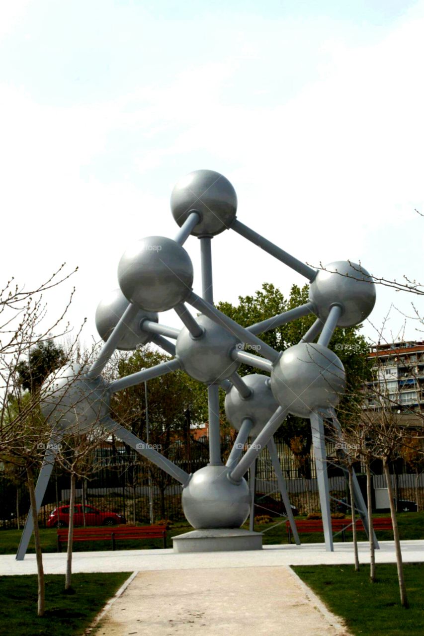 METAL SCULPTURE
