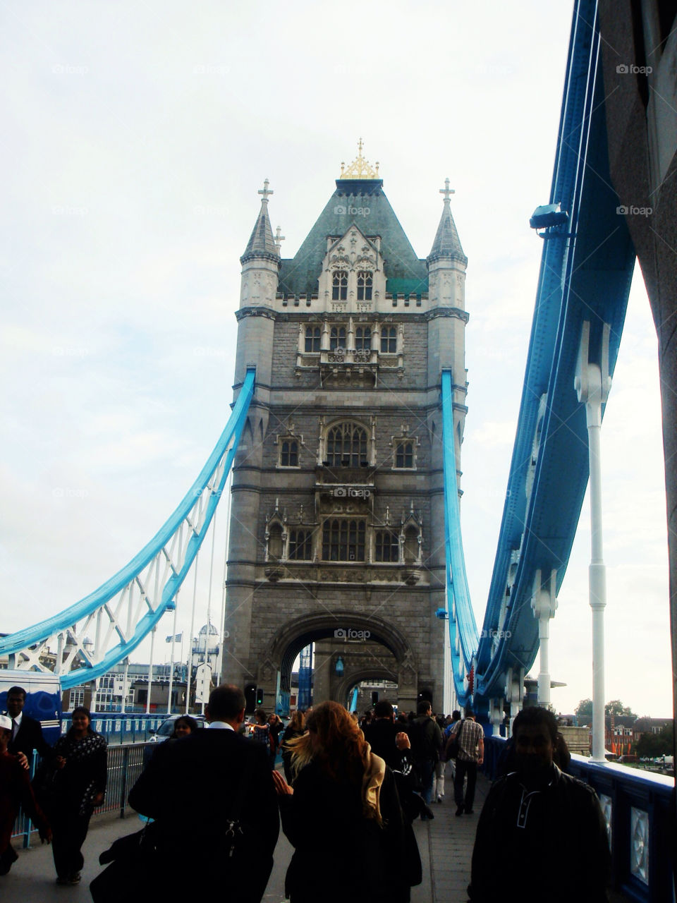 london towerbridge londonbridge by uzzidaman