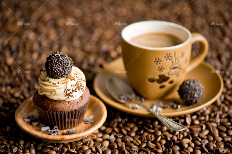 cupcakes and coffee