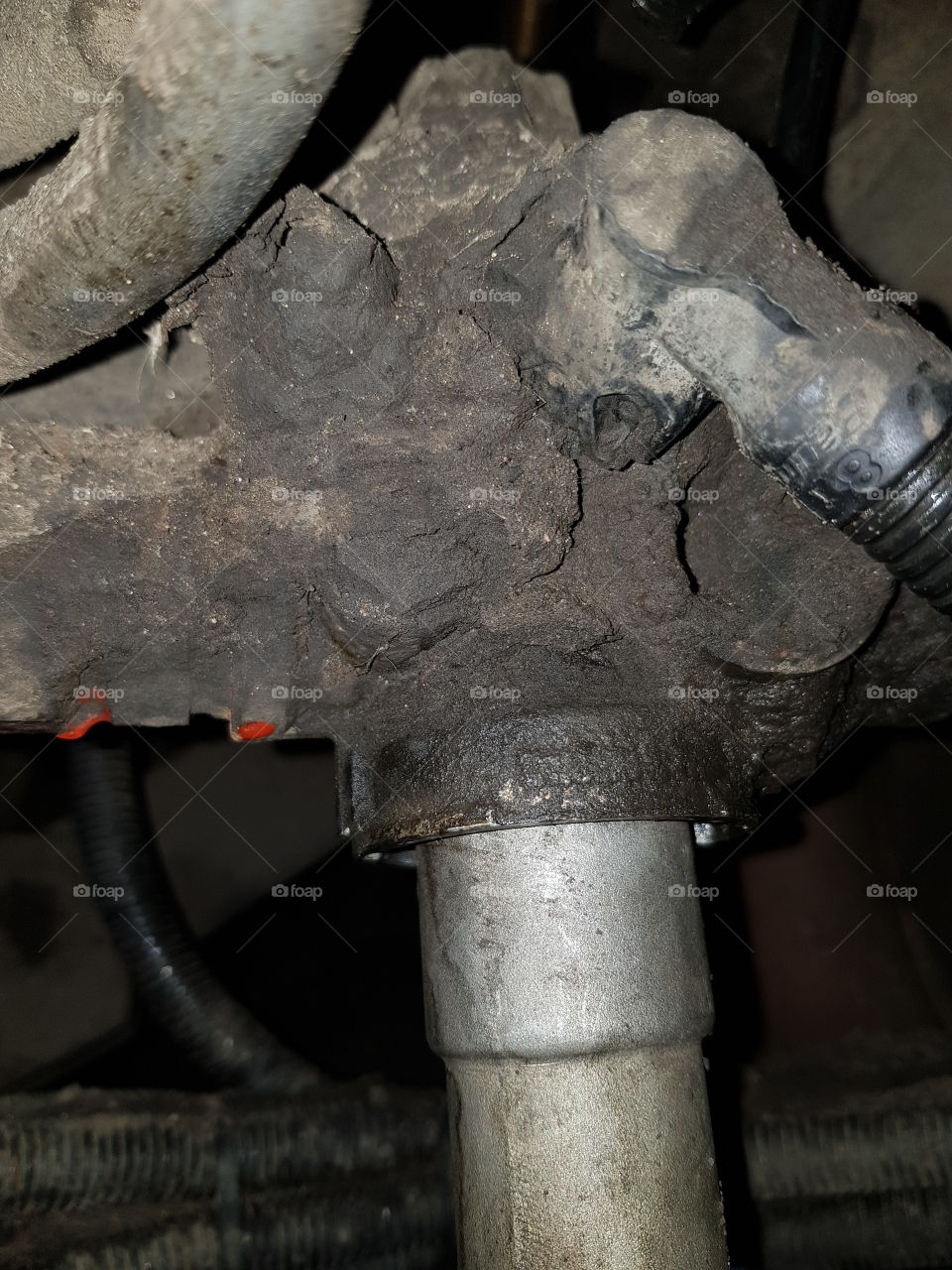 leaking exhaust valve air system