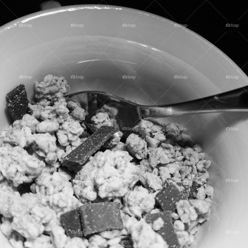 Oatmeal with chocolate chips