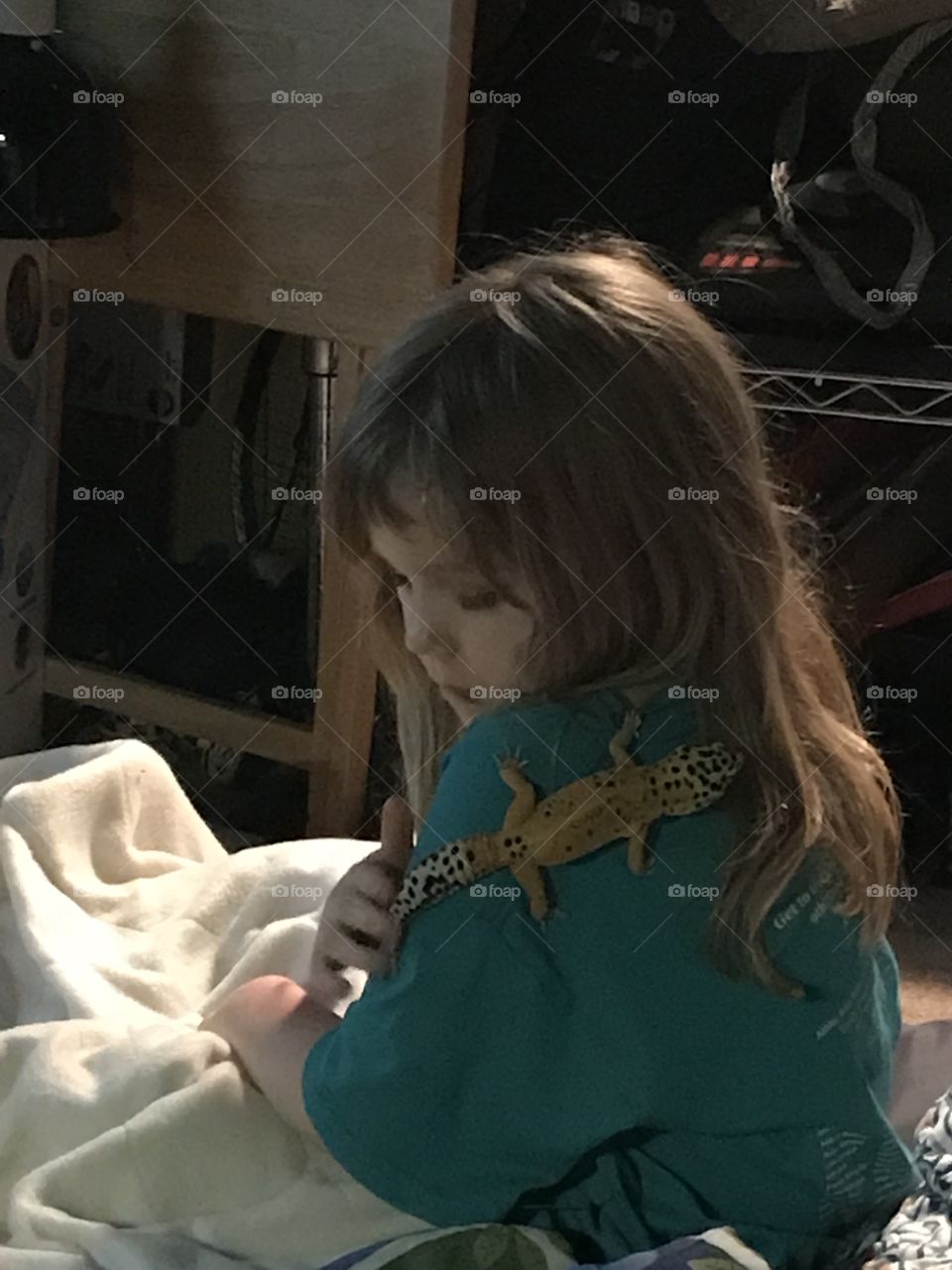 Just a girl and her gecko 