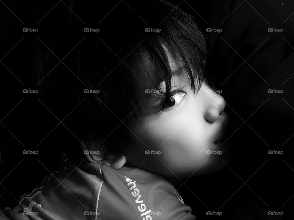 children in black and white