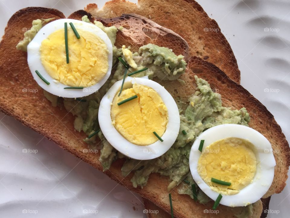 Avocado toast with boiled egg