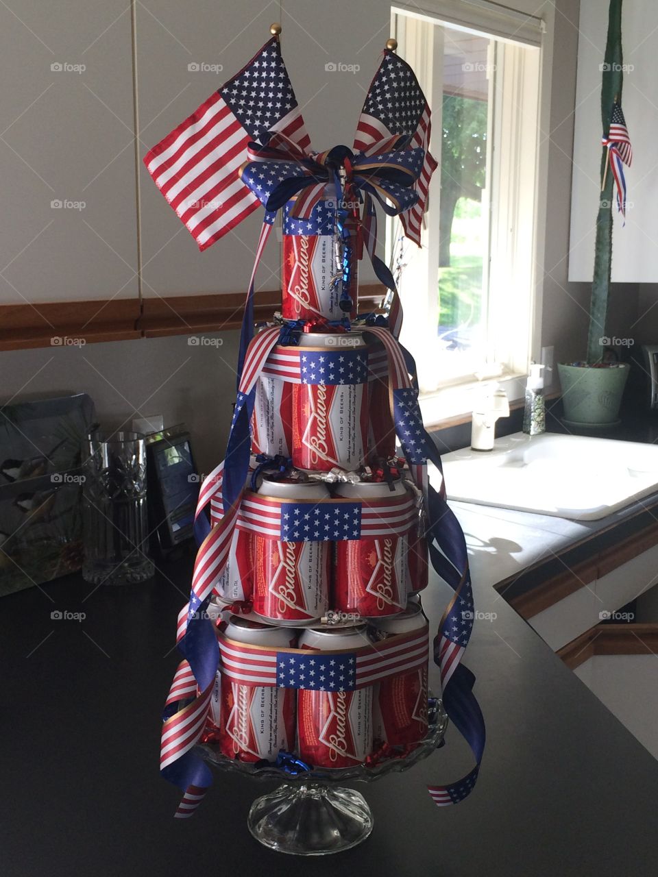 Cake for a soldier's homecoming