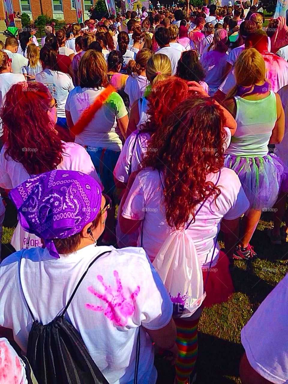 Run or Dye crowd