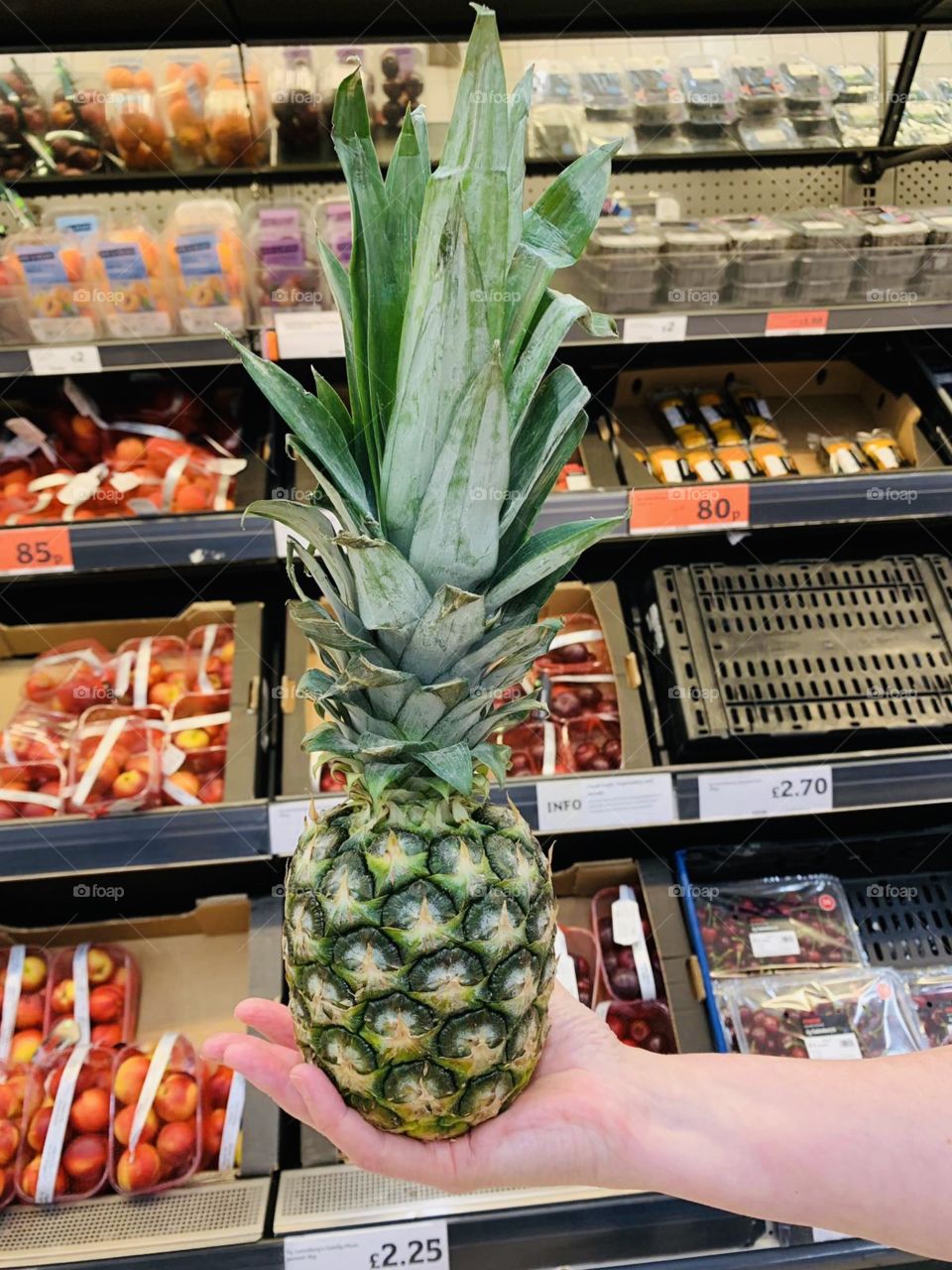 Love fresh pineapple 🍍