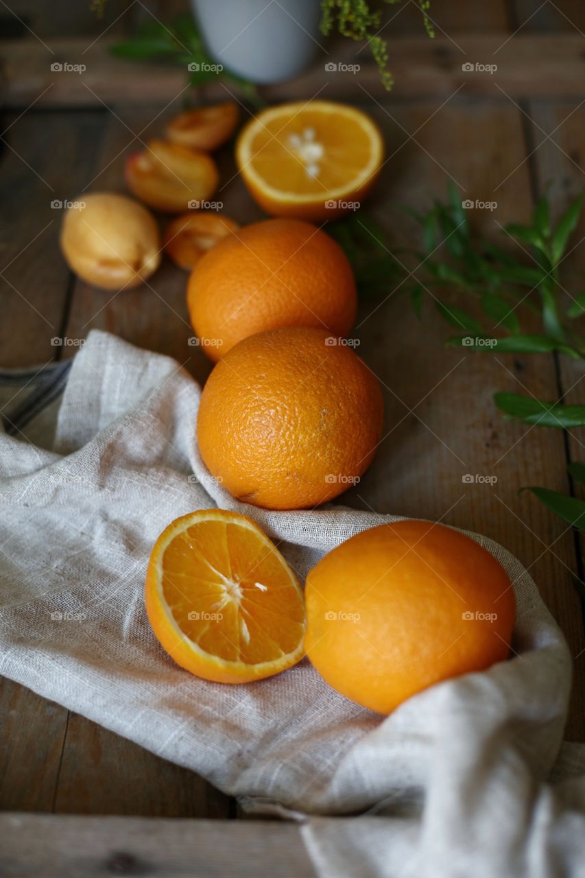 Oranges on the rable